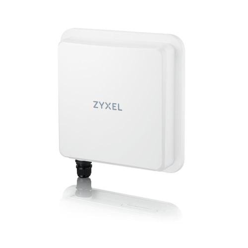 ZYXEL FWA-710-EU0102F NEBULAFLEX ROUTER OUTDOOR 5G 1 PORTA WI-FI DUAL BAND 2.4/5GHz LAN 2.5GBe IP68 PoE 16W BIANCO
