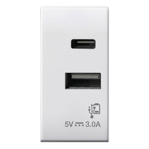 Domus S44 Caricatore USB-A e USB-C&trade; 3A 230V Bianco Lucido, 441082USBAC